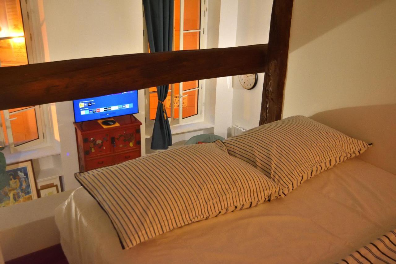 Apartment 33 On The Old Historic Senate Square Nizza Esterno foto