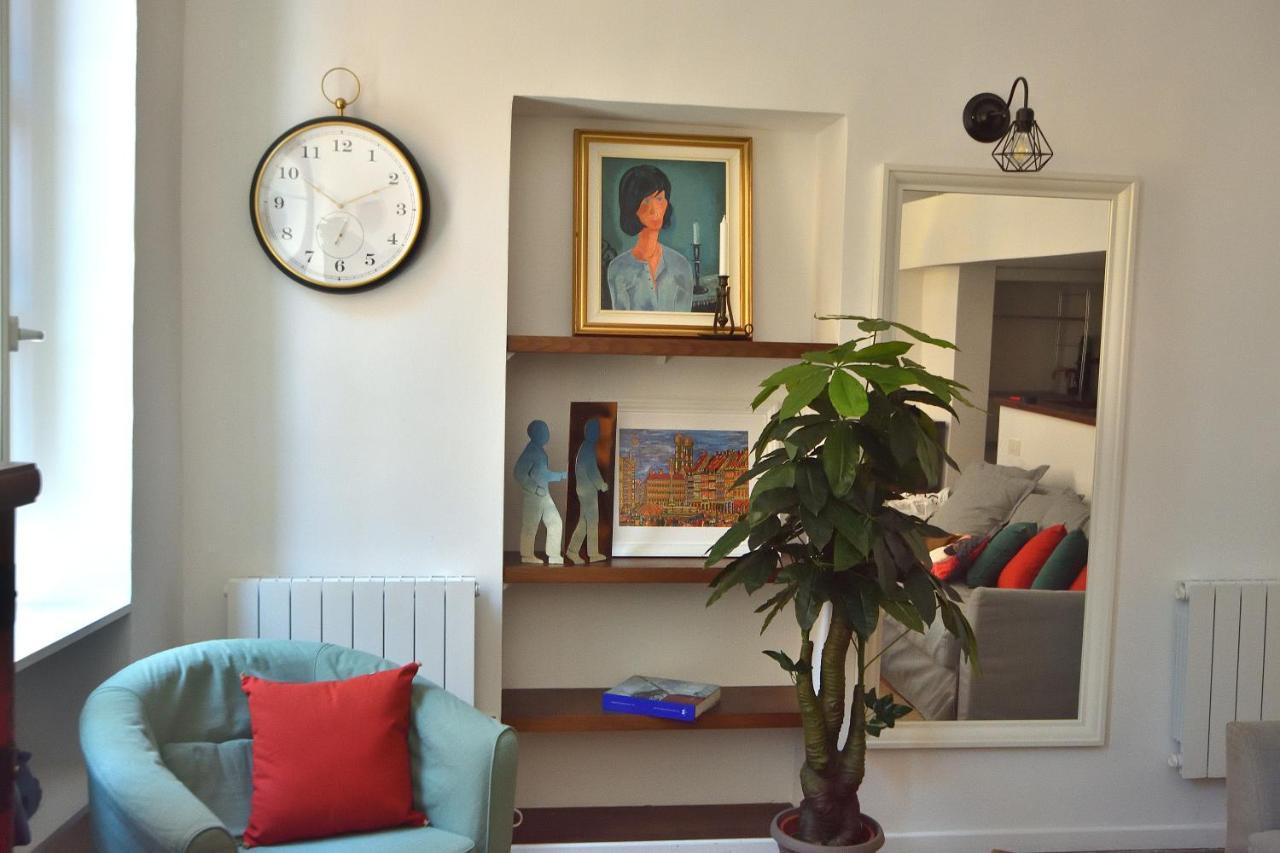 Apartment 33 On The Old Historic Senate Square Nizza Esterno foto