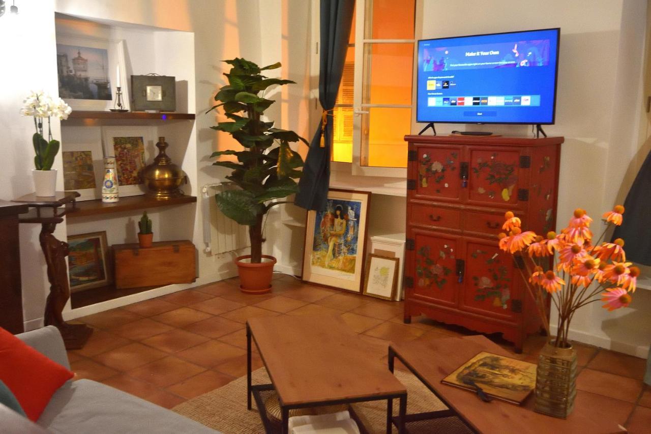 Apartment 33 On The Old Historic Senate Square Nizza Esterno foto