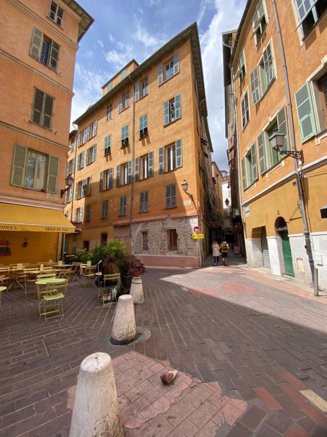 Apartment 33 On The Old Historic Senate Square Nizza Esterno foto