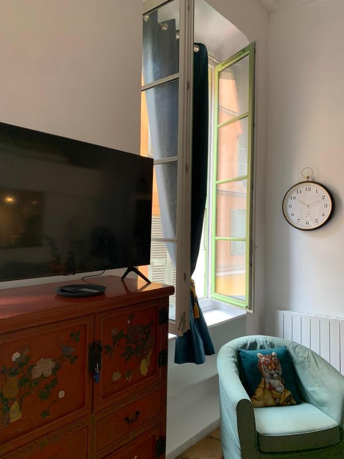 Apartment 33 On The Old Historic Senate Square Nizza Esterno foto