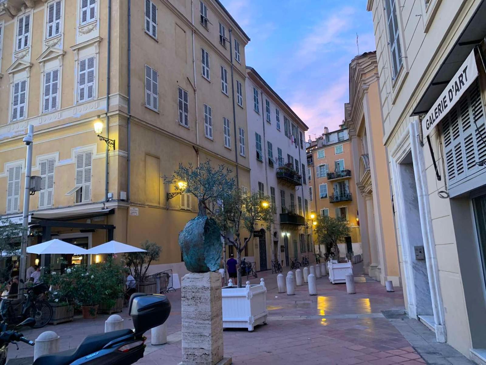 Apartment 33 On The Old Historic Senate Square Nizza Esterno foto